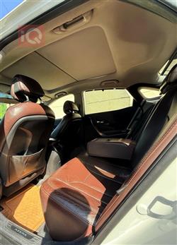 Hyundai Azera